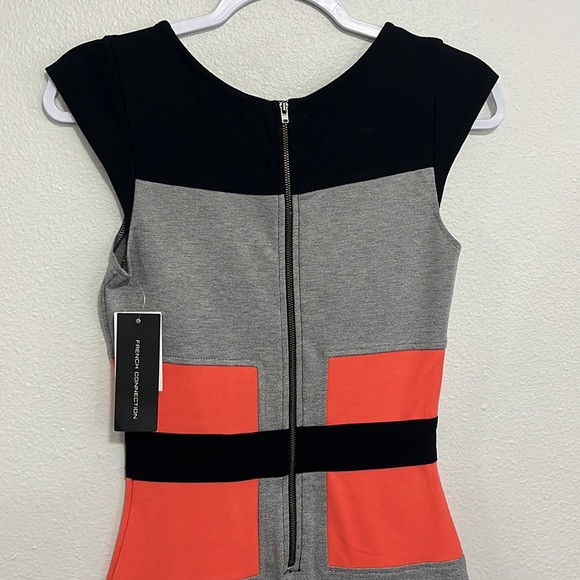 French Connection gray, black, and pink body con dress size 6 - Picture 6 of 11